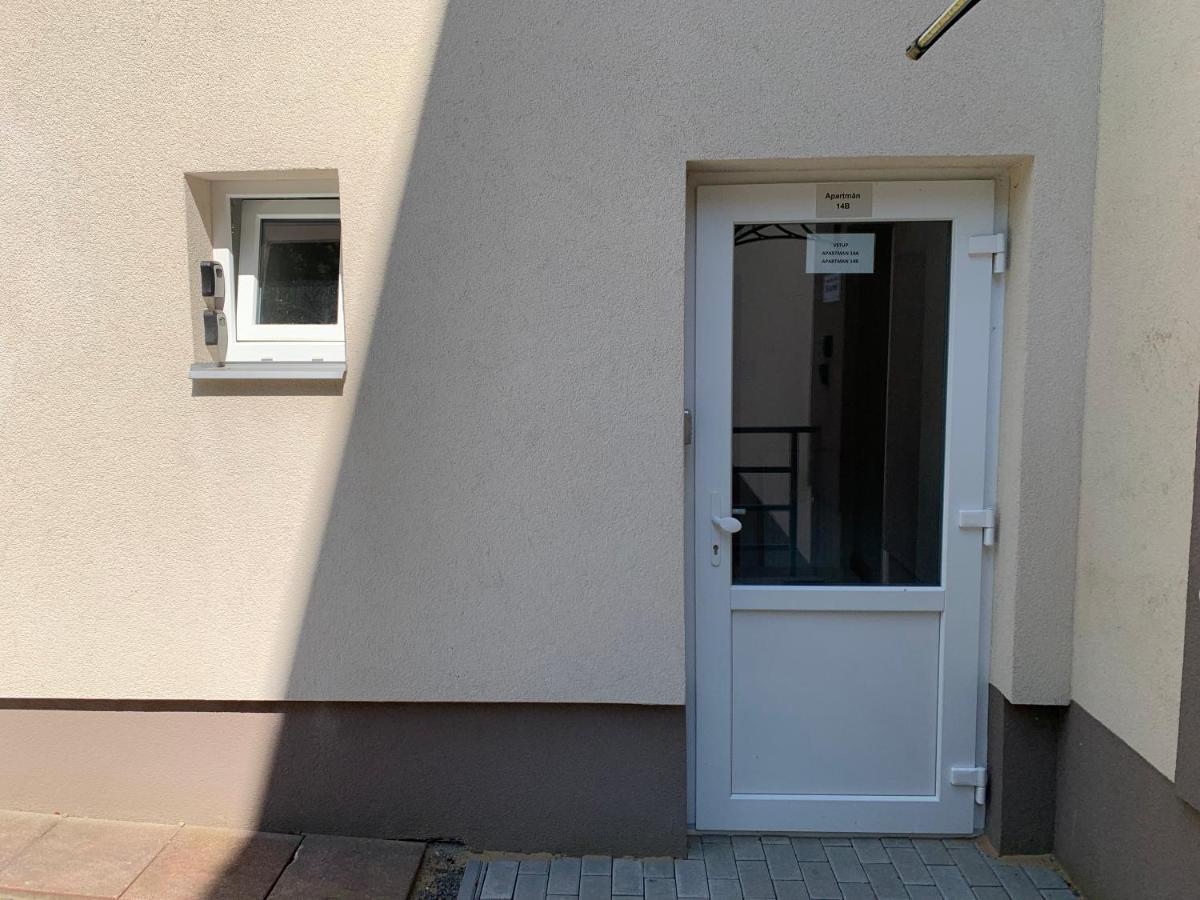 Luzkovice Vsemina Apartman מראה חיצוני תמונה